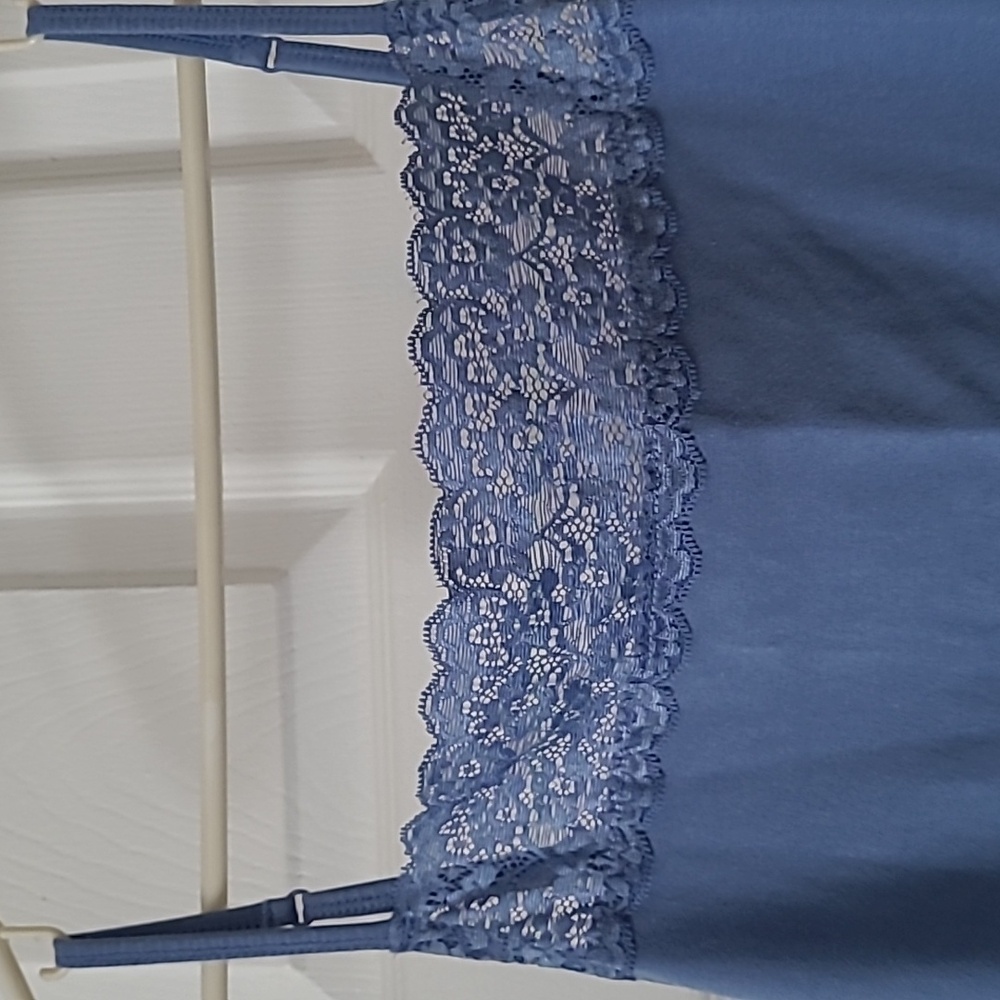 J.Jill Lace Trimmed Periwinkle Camisole Large - Picture 2 of 6